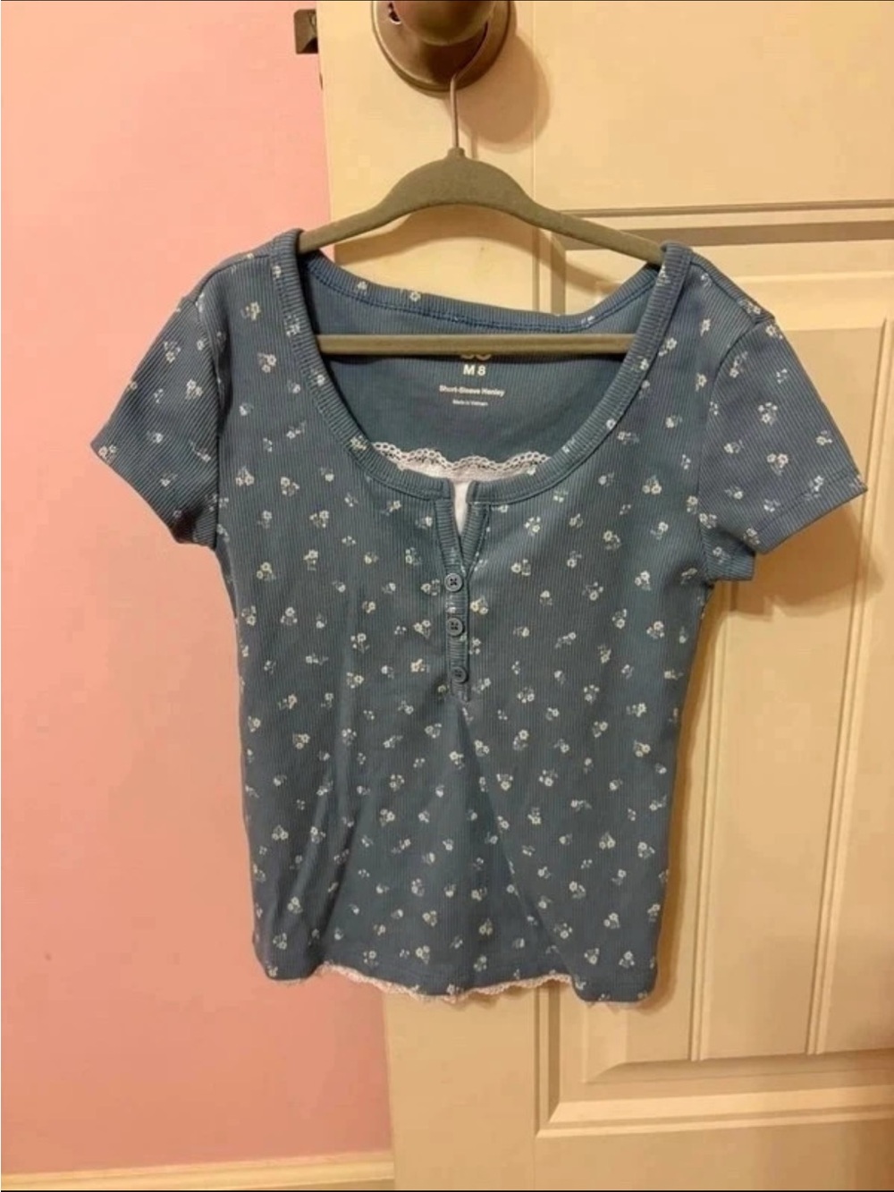 SO Blue Short Sleeve Ribbed Henley with White Floral Print